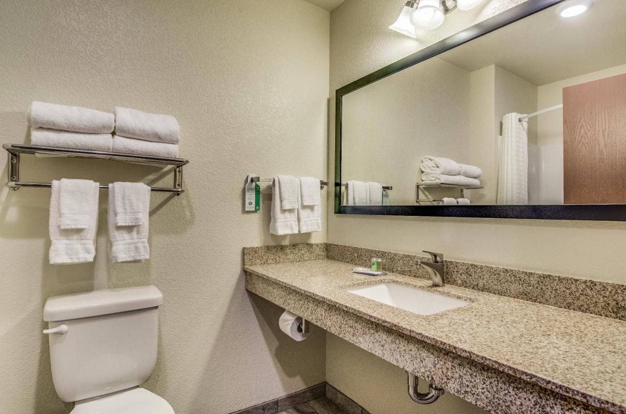 Cobblestone Inn & Suites - Bridgeport Kamer foto