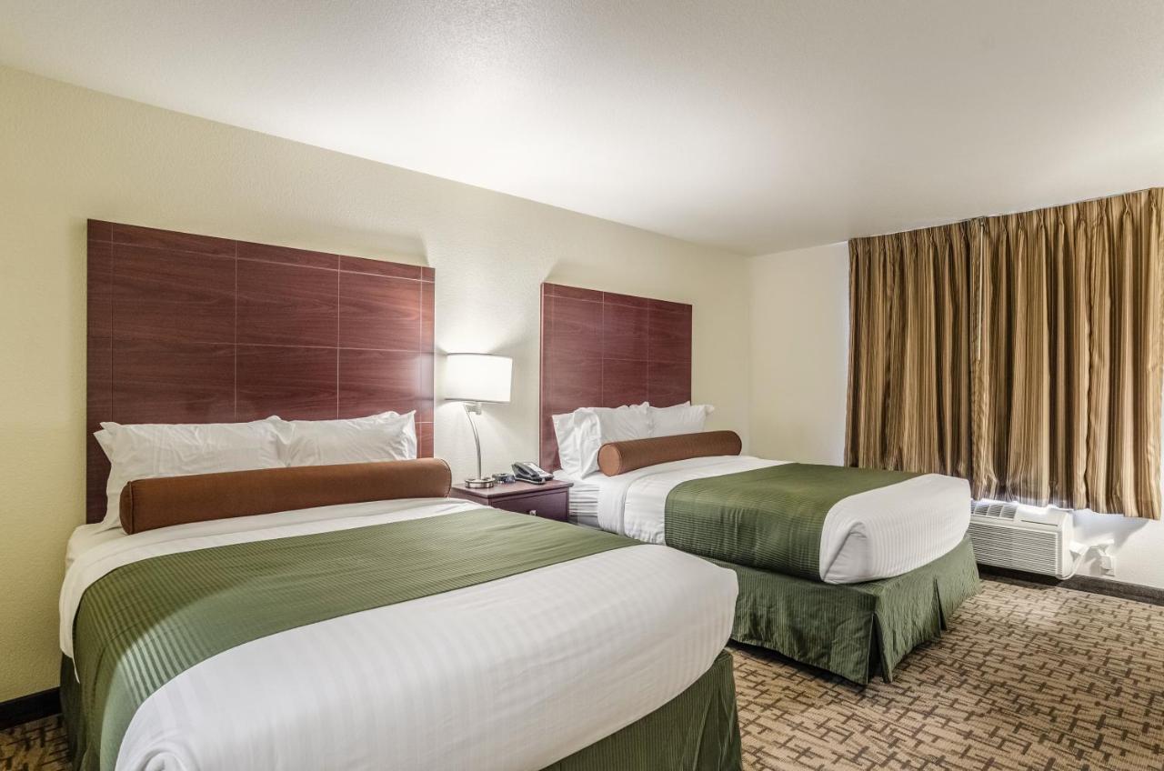 Cobblestone Inn & Suites - Bridgeport Buitenkant foto