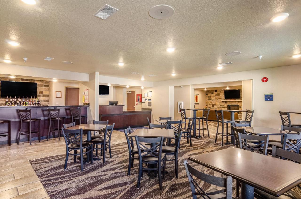 Cobblestone Inn & Suites - Bridgeport Buitenkant foto